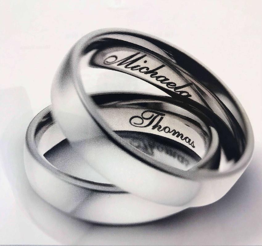 Carbon Fibre & Titanium 7 or 9mm wide Wedding Ring with FREE Engraving